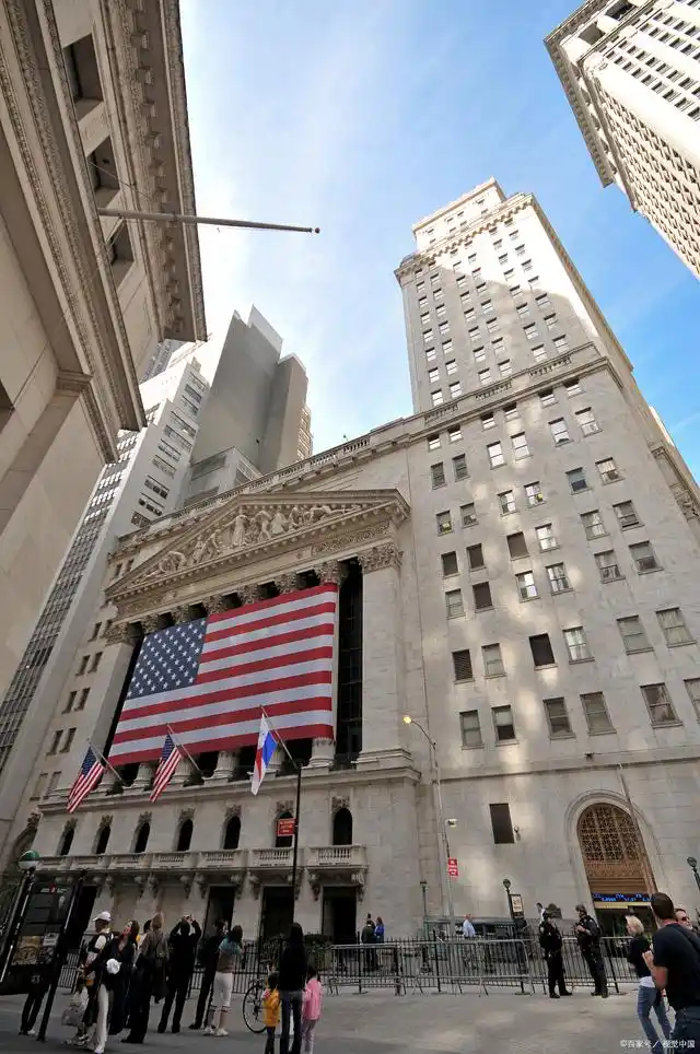 New York Fed survey: Job seekers’ outlook index drops to lowest level of the year