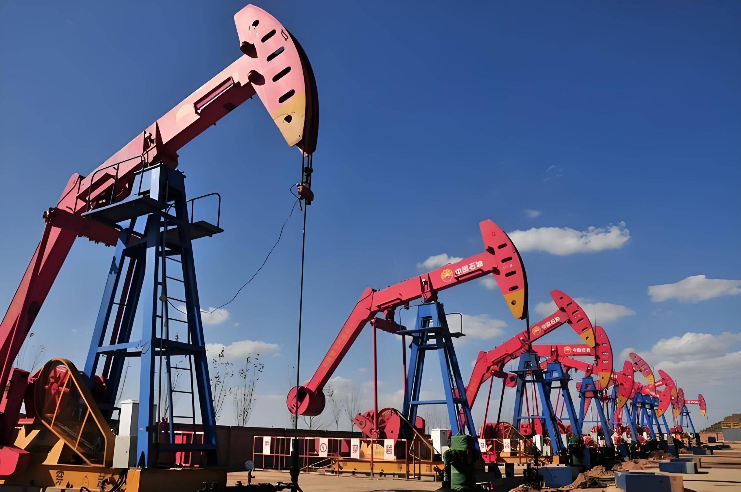 尽管油价暴跌,OPEC仍决定逐步增产